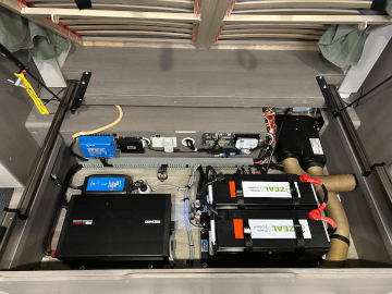 David &amp; Liz Bryant - 2016 Ford Ranger &amp; Jayco Silverline